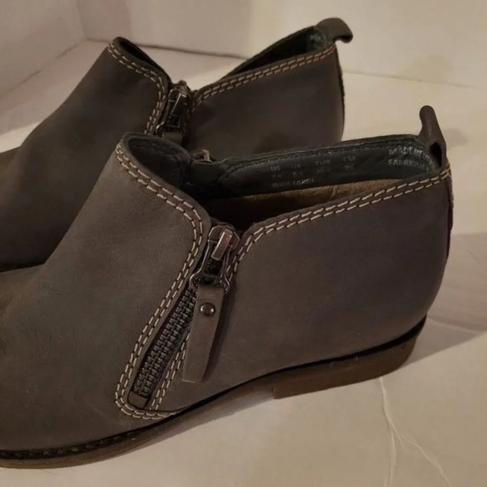 Hush Puppies Gray Ankle Boots - Picture 4 of 7